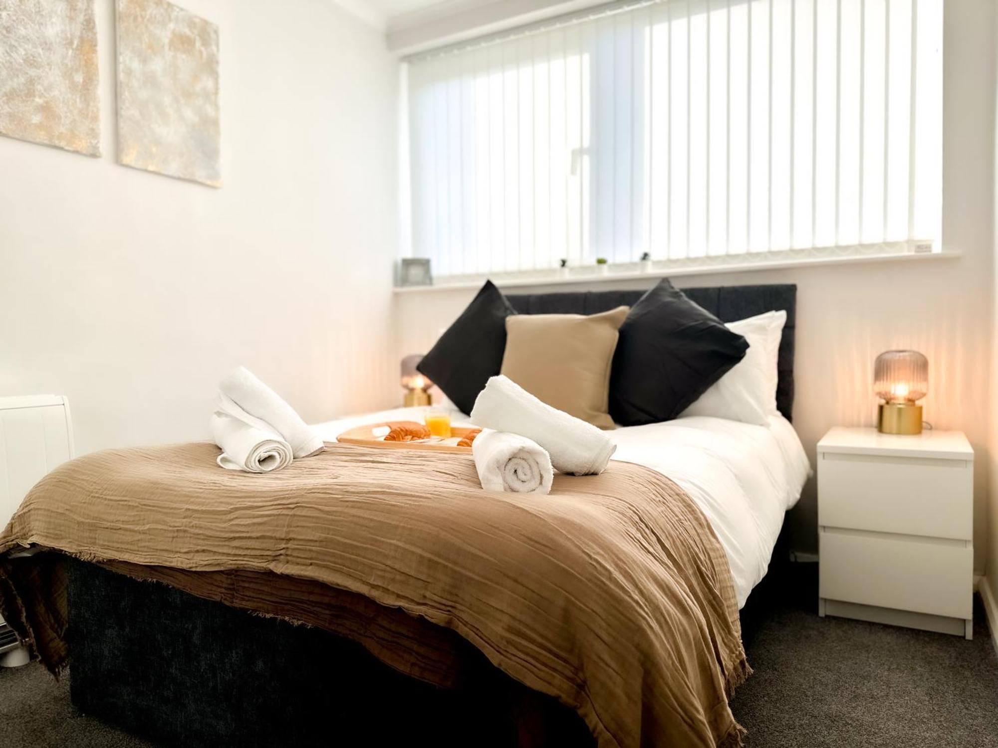 Contemporary And Cosy Birmingham Apartment- Free Parking & Wi-Fi Ngoại thất bức ảnh